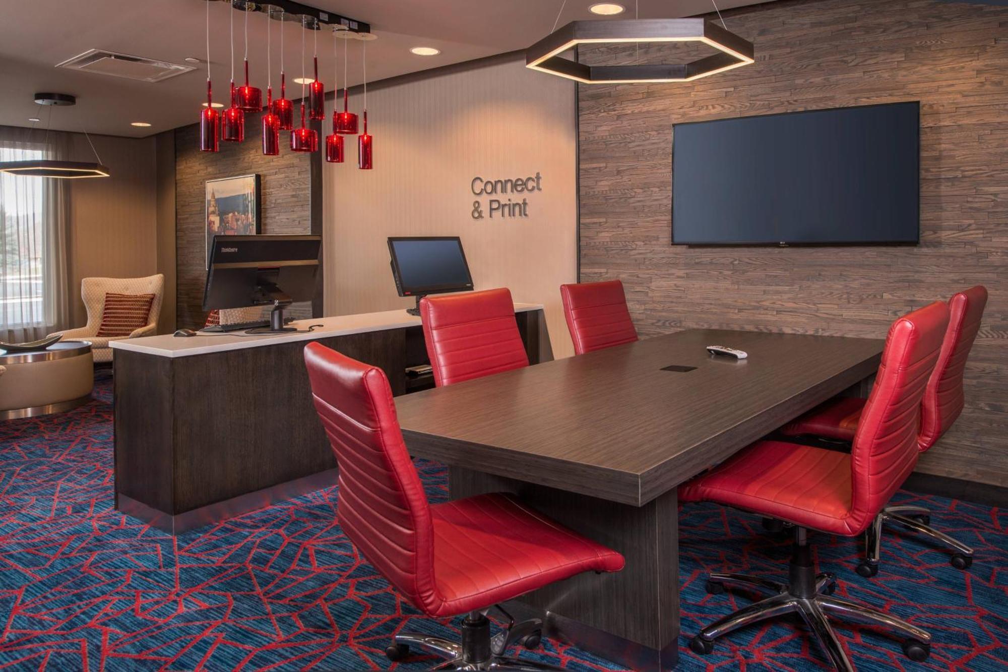 Towneplace Suites By Marriott Altoona Extérieur photo
