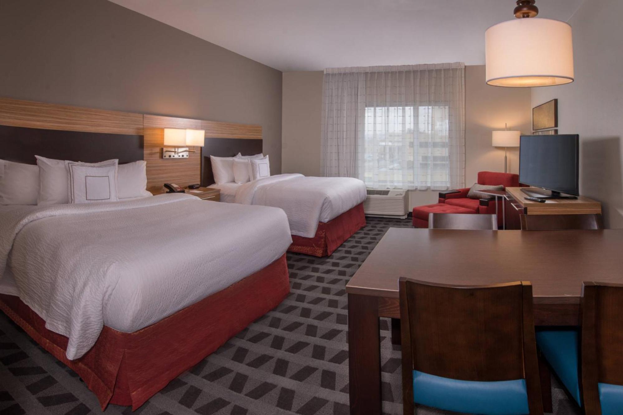 Towneplace Suites By Marriott Altoona Extérieur photo