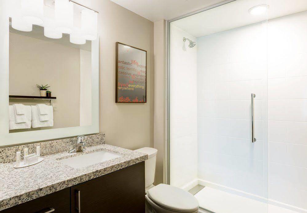 Towneplace Suites By Marriott Altoona Extérieur photo
